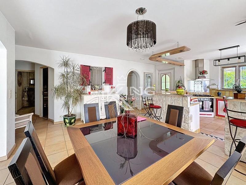 Villa - 117 m² - 4 pièces