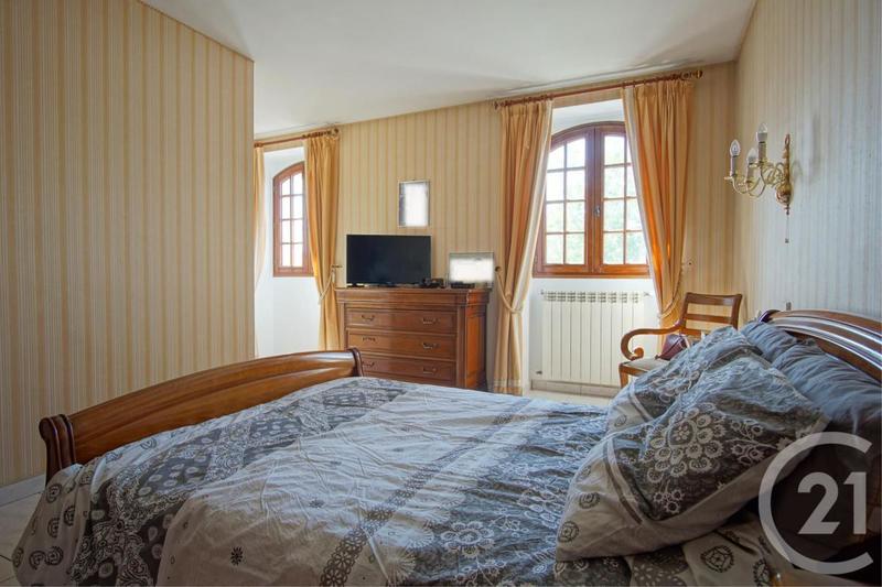 Pavillon - 137 m² - 6 pièces