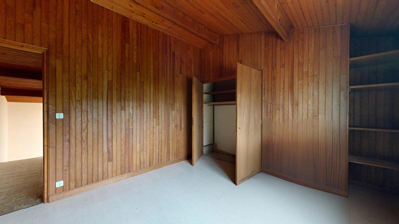 Maison traditionnelle - 174 m² - 7 pièces