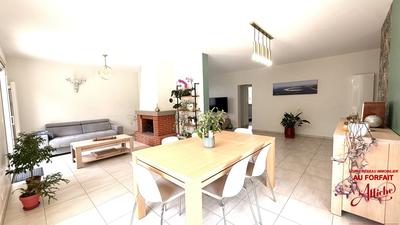 Maison - 181 m² - 5 pièces