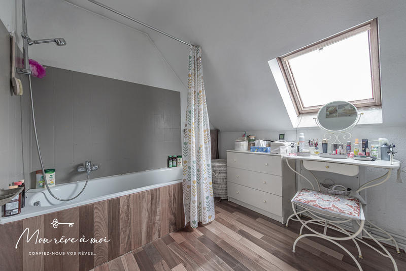 Maison - 145 m² - 7 pièces