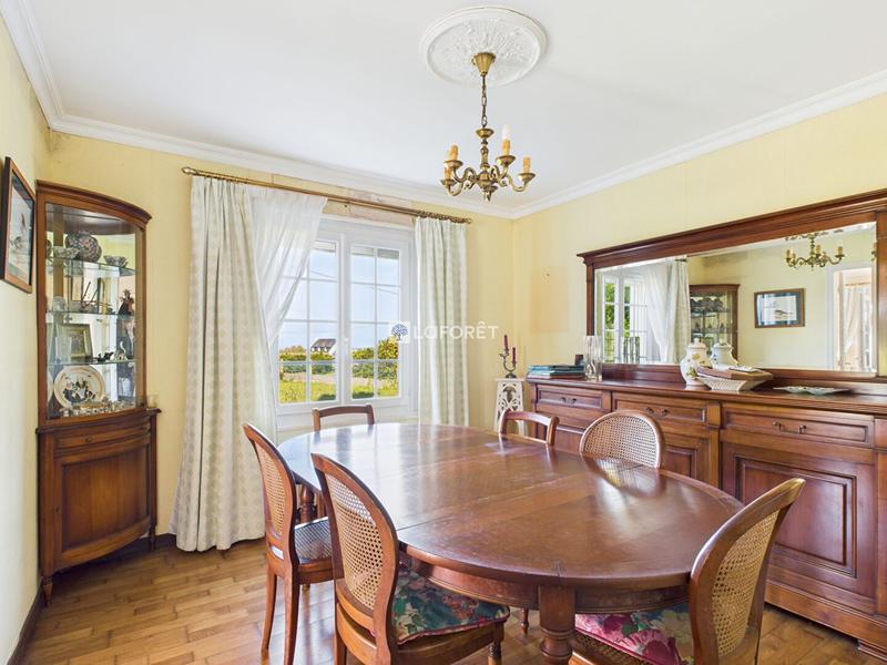 Maison - 115 m² - 7 pièces