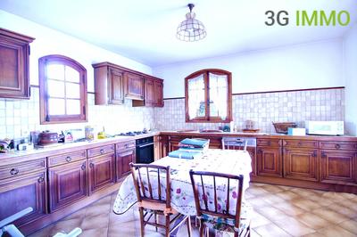 Bastide - 175 m² - 6 pièces