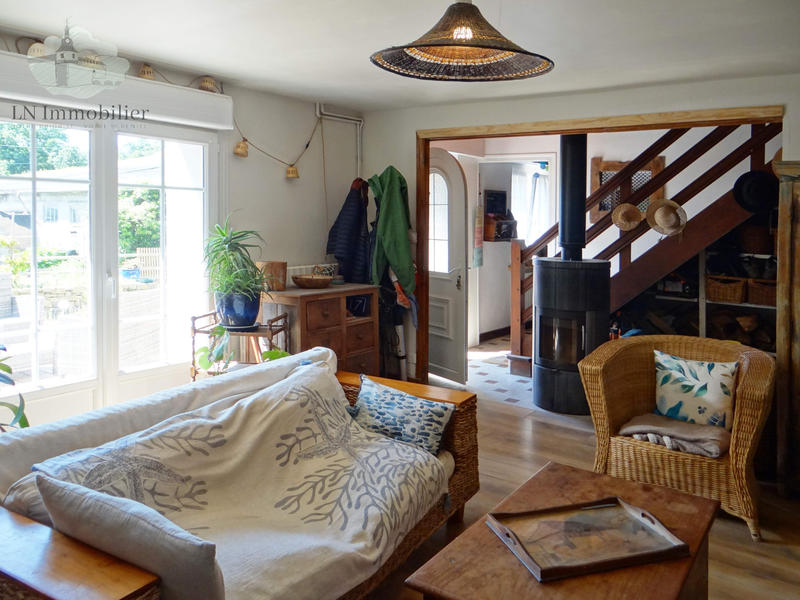 Maison - 138 m² - 7 pièces