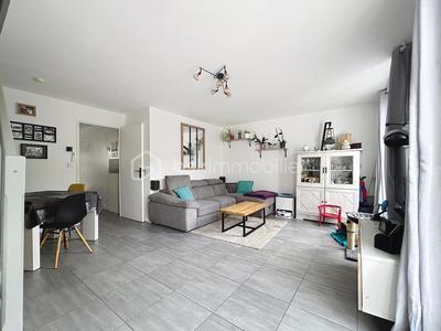 Villa - 80 m² - 5 pièces