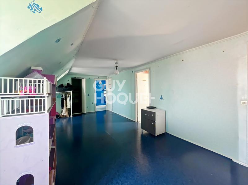 Maison - 141 m² - 7 pièces