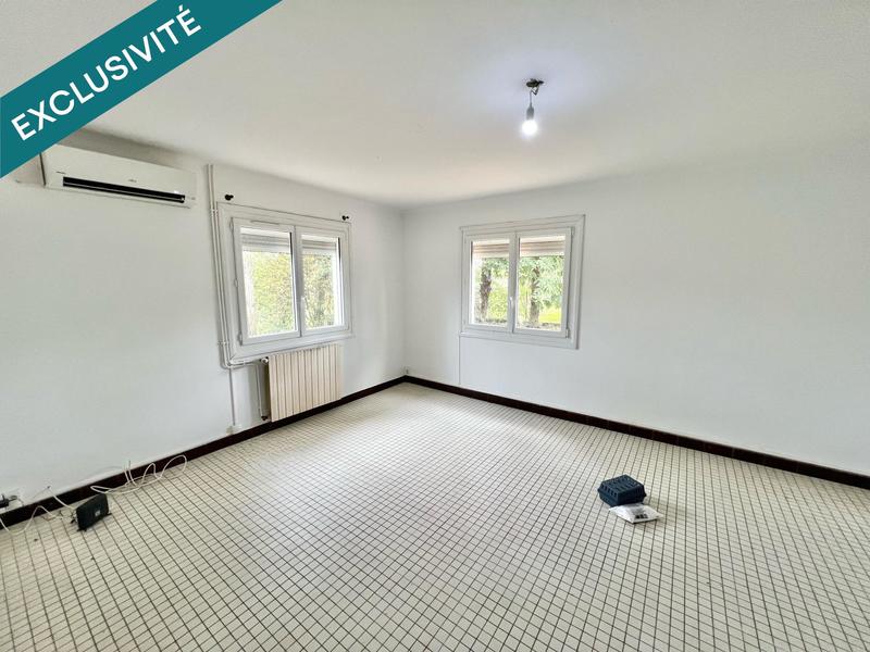 Maison - 229 m² - 9 pièces