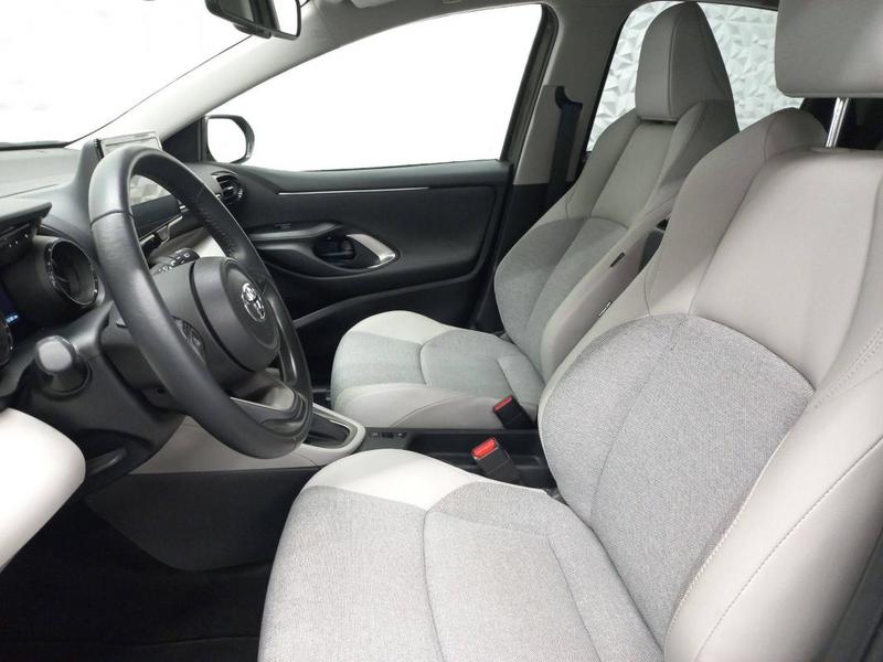 Toyota Yaris Hybride My22 116h Iconic