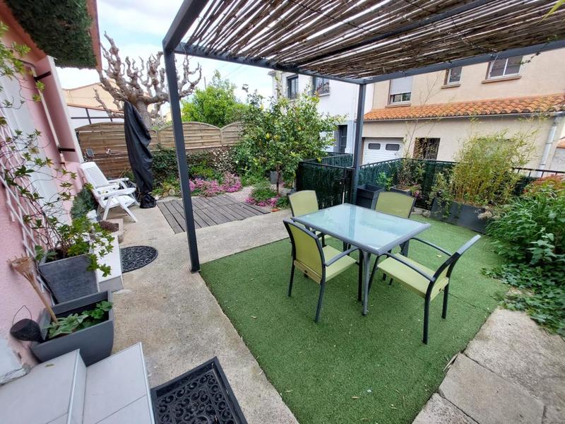 Maison - 94 m² - 5 pièces