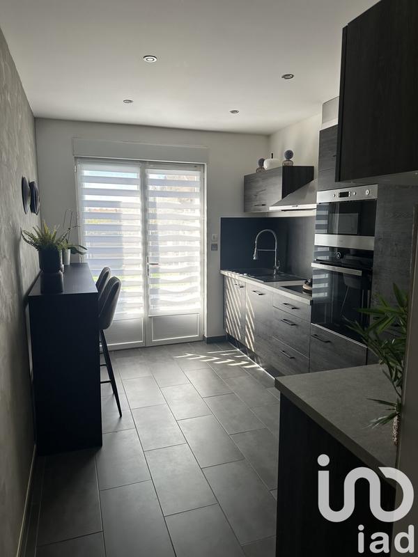 Maison - 103 m² - 8 pièces