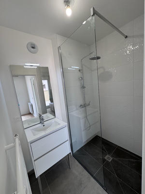 Appartement - 90 m² - 4 pièces