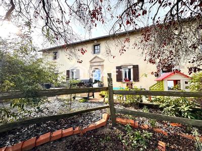 Maison - 144 m² - 5 pièces