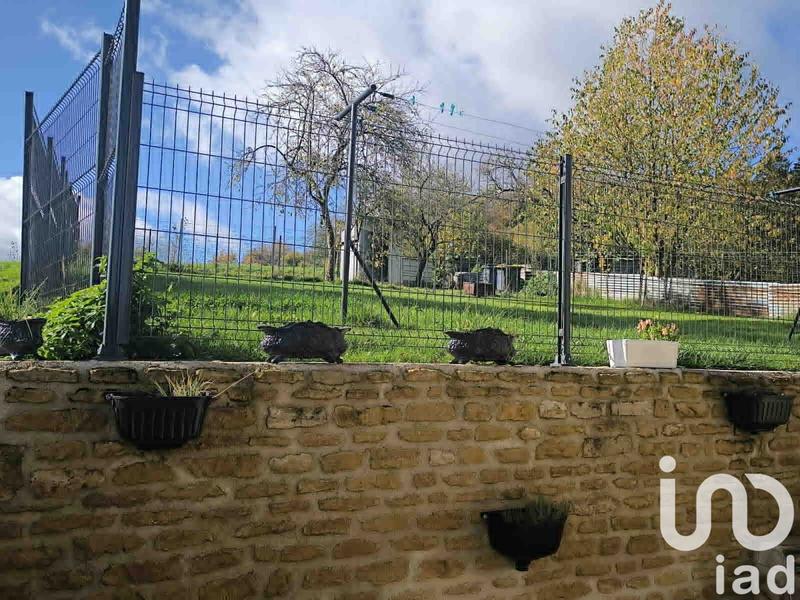 Maison - 99 m² - 4 pièces