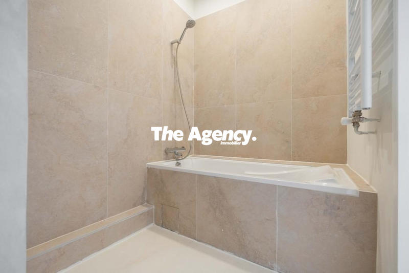 Appartement - 93 m² - 4 pièces