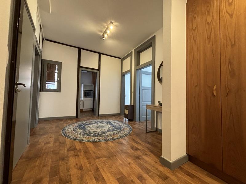 Appartement - 89 m² - 3 pièces