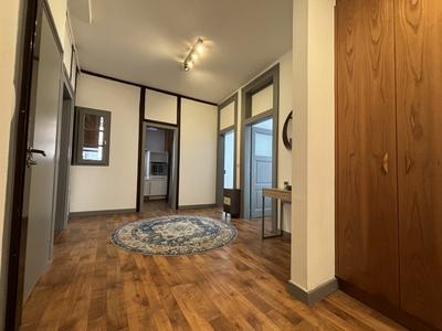 Appartement - 89 m² - 3 pièces