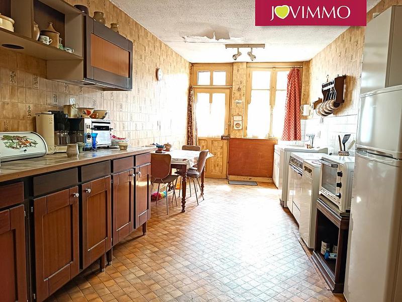 Maison - 150 m² - 8 pièces