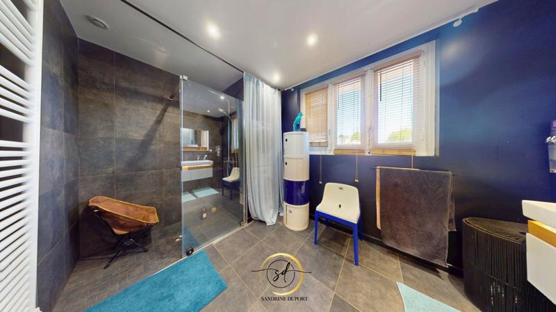 Maison - 118 m² - 5 pièces