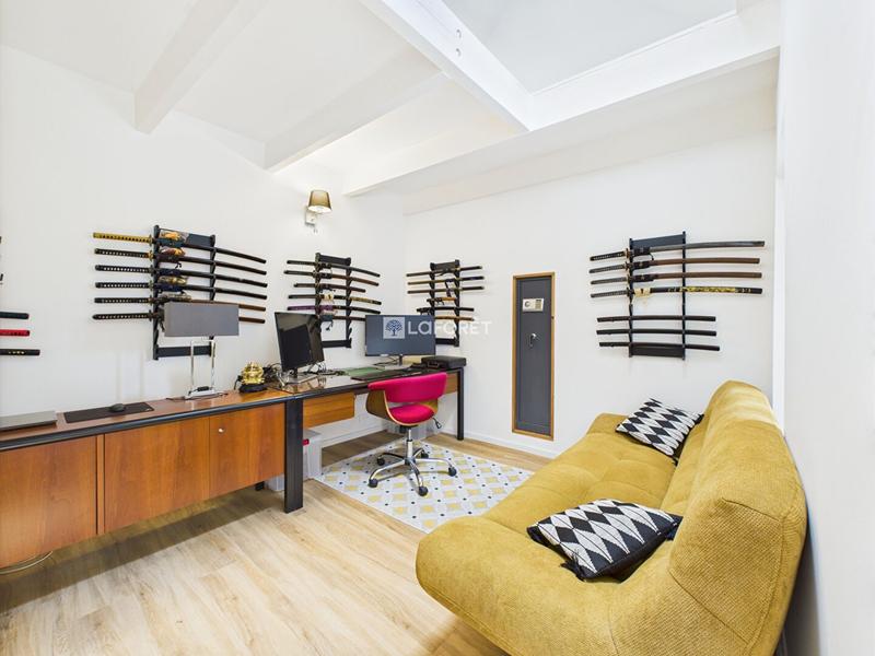 Maison - 190 m² - 8 pièces