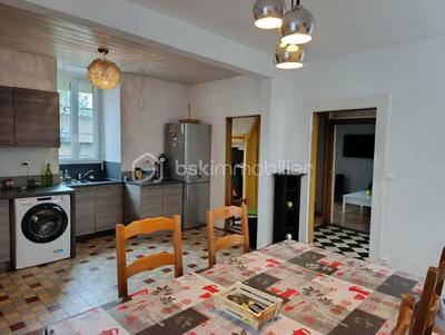 Maison de ville - 104 m² - 4 pièces