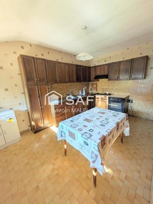 Maison - 81 m² - 4 pièces