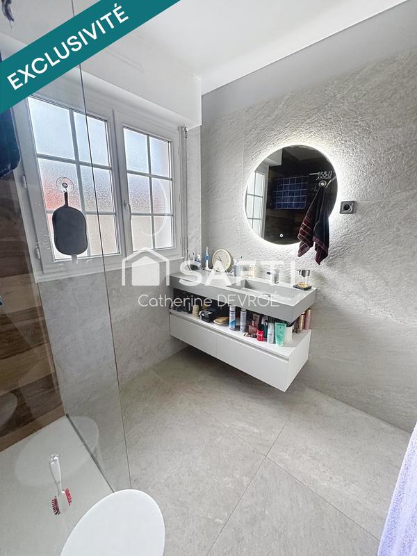 Maison - 98 m² - 4 pièces