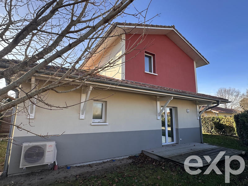 Maison - 83 m² - 4 pièces