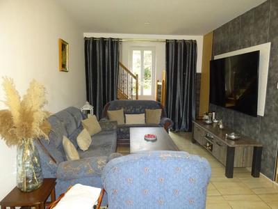 Maison - 120 m² - 7 pièces