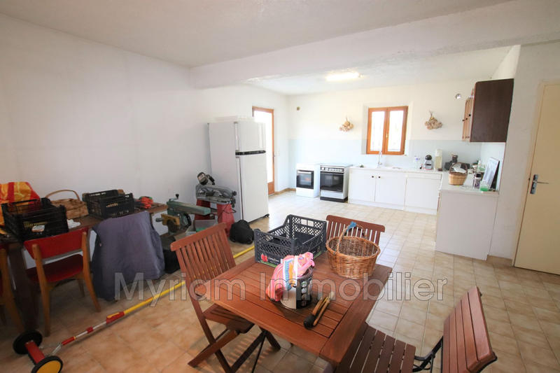 Maison - 290 m² - 5 pièces
