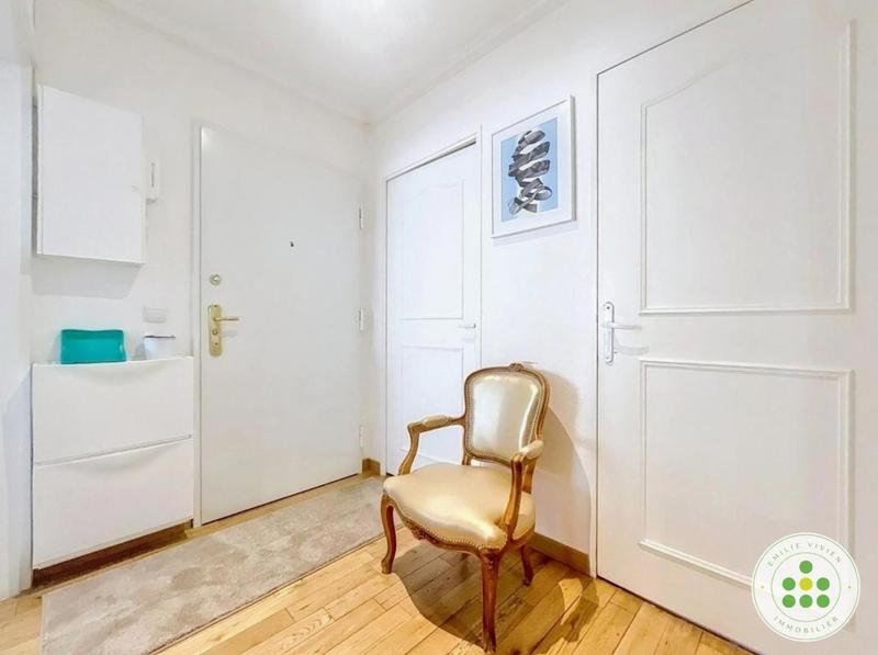 Appartement - 95 m² - 4 pièces