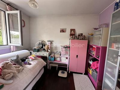 Maison - 96 m² - 5 pièces