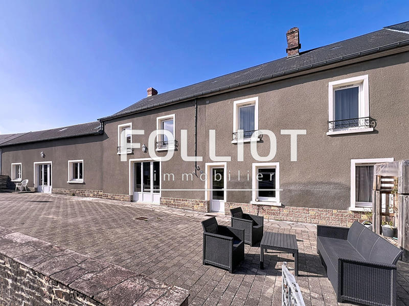 Maison - 187 m² - 7 pièces