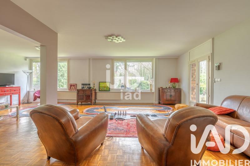 Maison - 176 m² - 8 pièces