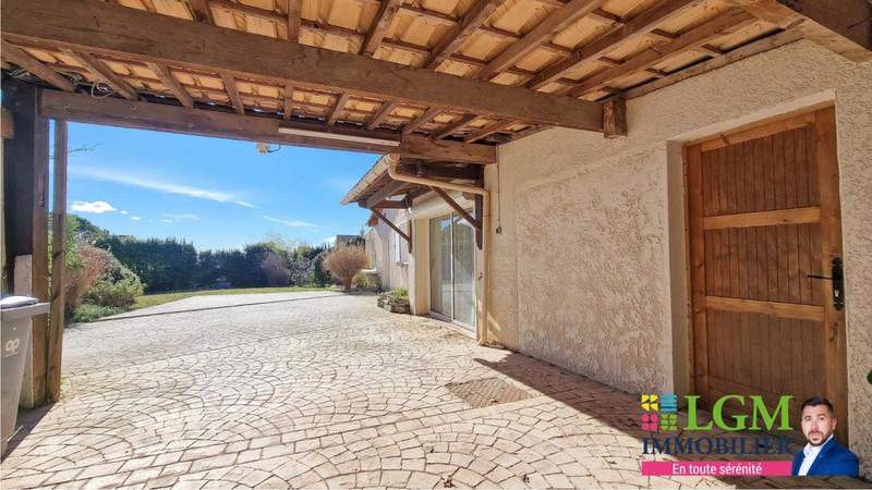 Villa - 90 m² - 5 pièces