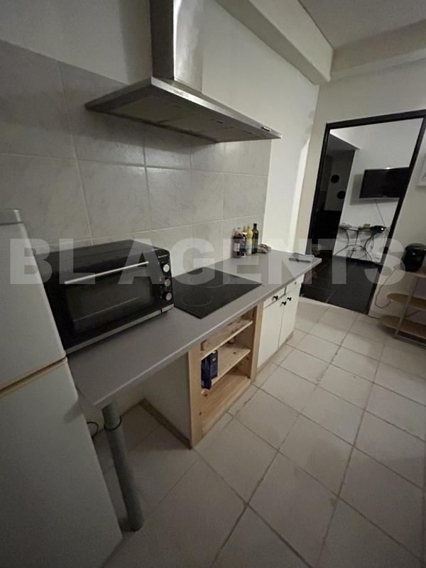 Appartement - 100 m² - 2 pièces