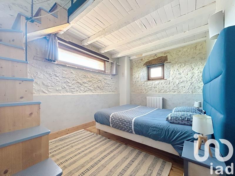 Maison - 872 m² - 22 pièces