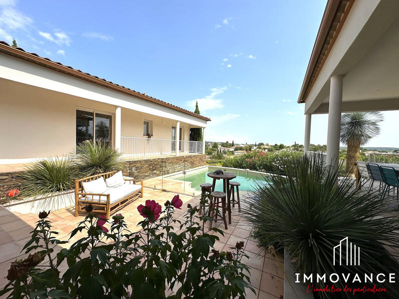 Villa - 180 m² - 6 pièces