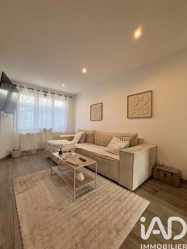 Maison - 90 m² - 3 pièces