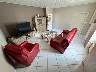 Maison - 149 m² - 8 pièces