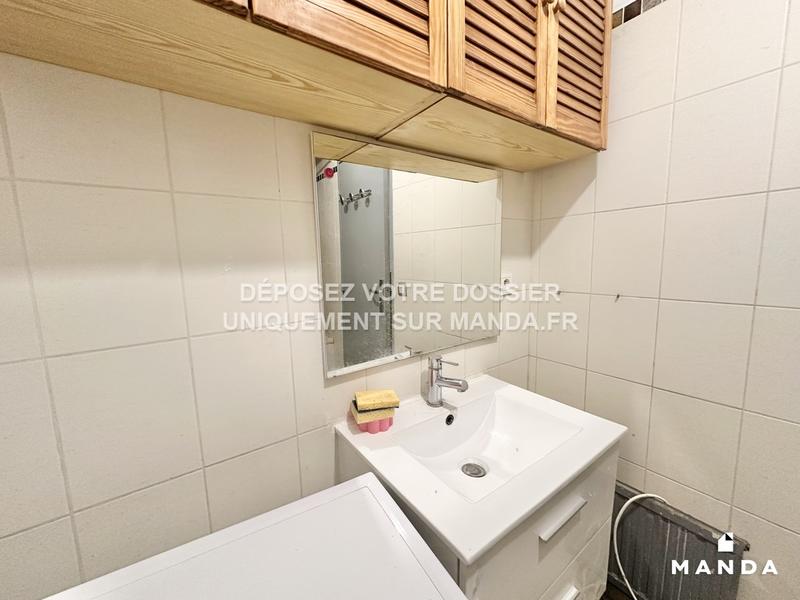 Chambre - 10 m² - 4 pièces