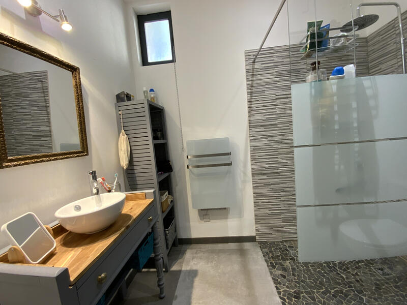 Maison - 140 m² - 8 pièces