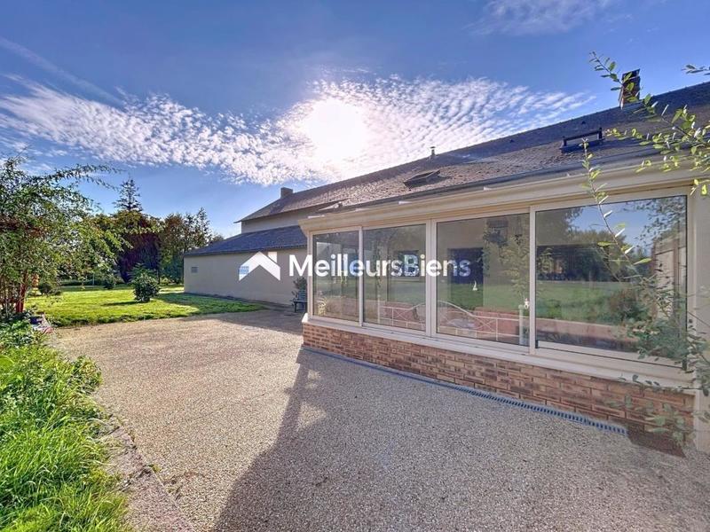 Maison - 230 m² - 10 pièces