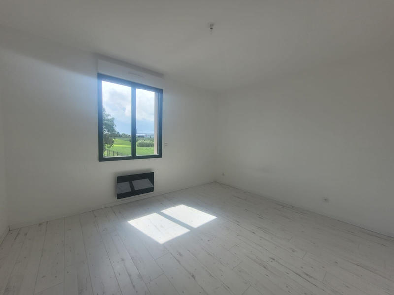 Maison - 261 m² - 6 pièces