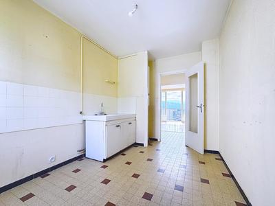 Appartement - 72 m² - 4 pièces