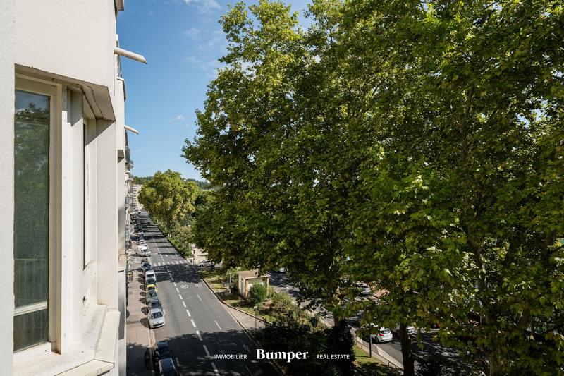 Appartement - 84 m² - 3 pièces