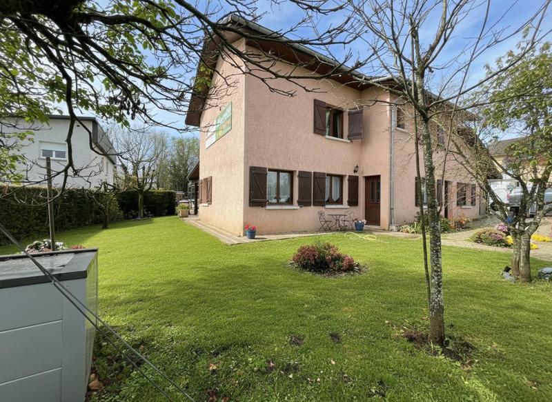 Maison - 167 m² - 7 pièces