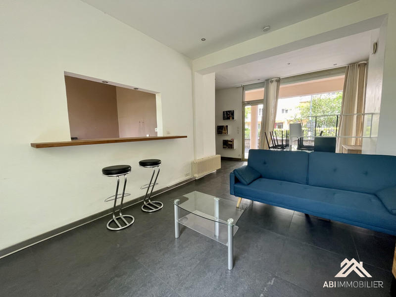 Appartement - 60 m² - 1 pièce