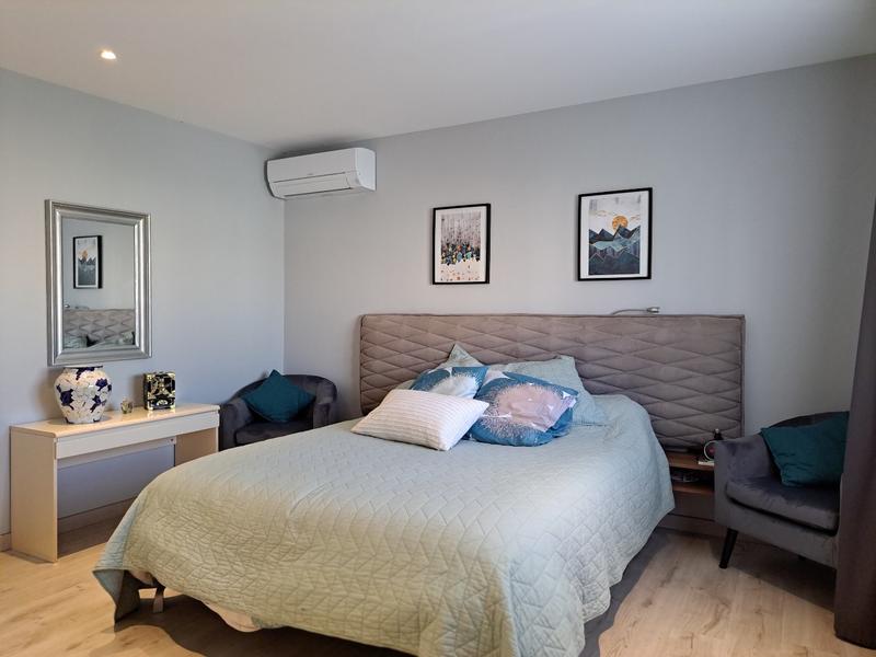 Maison - 175 m² - 9 pièces