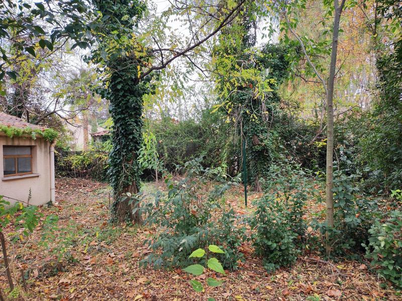 Terrain constructible - 813 m²