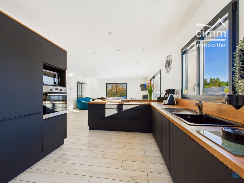 Maison contemporaine - 124 m² - 6 pièces